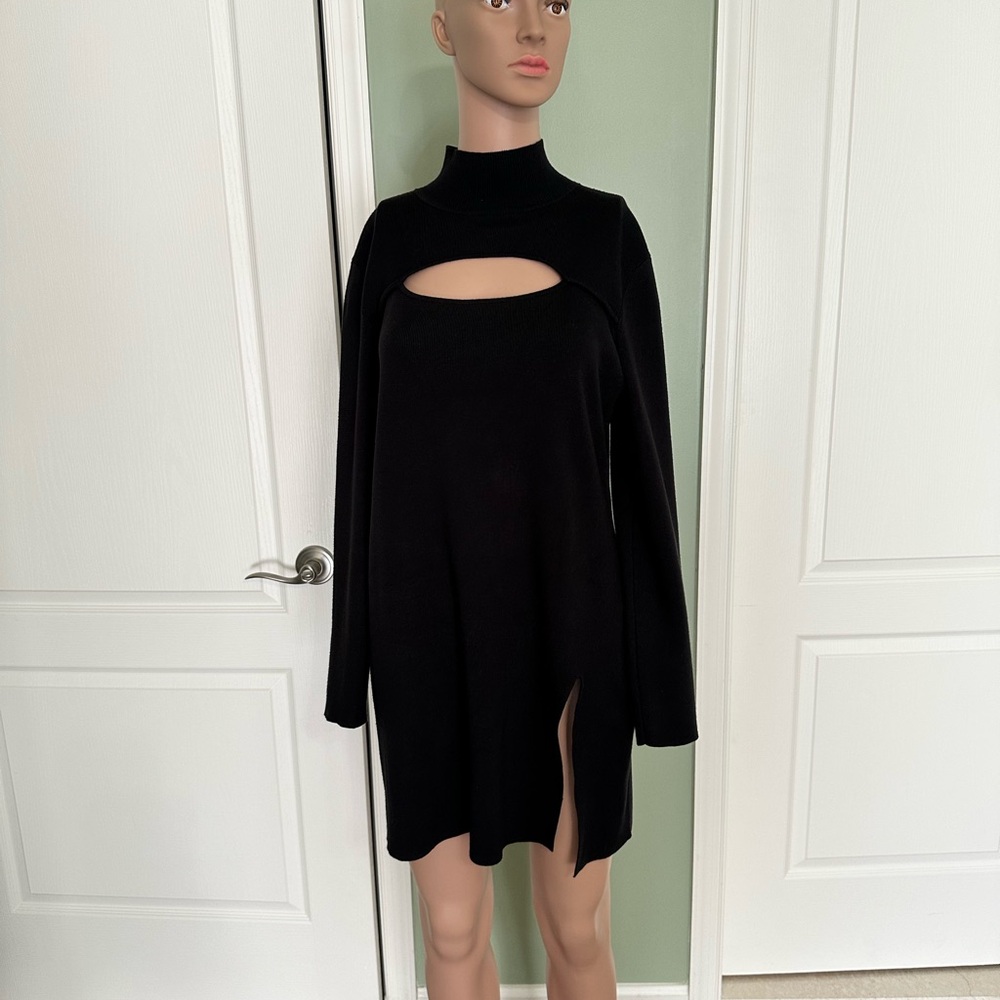 Cable & Gauge Black Long Sleeve Dress